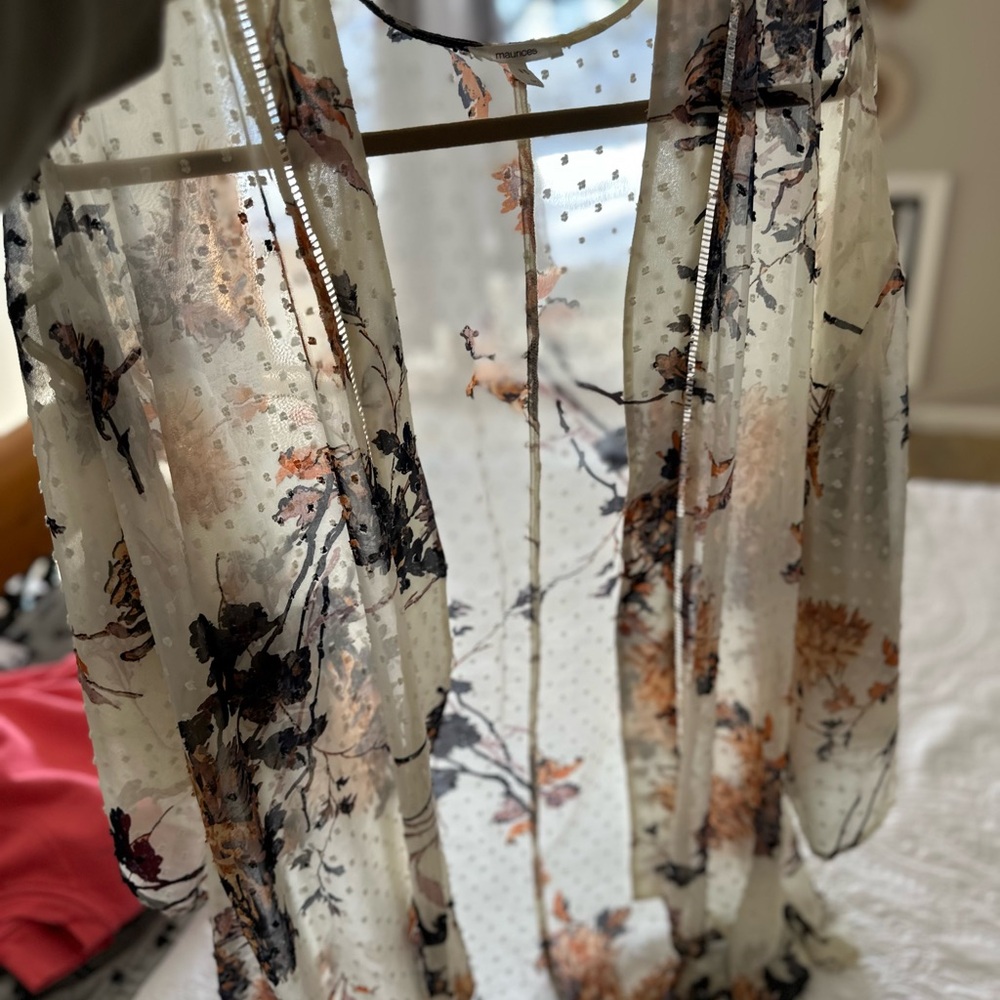 Maurices Floral Sheer Kimono - Cream and Black